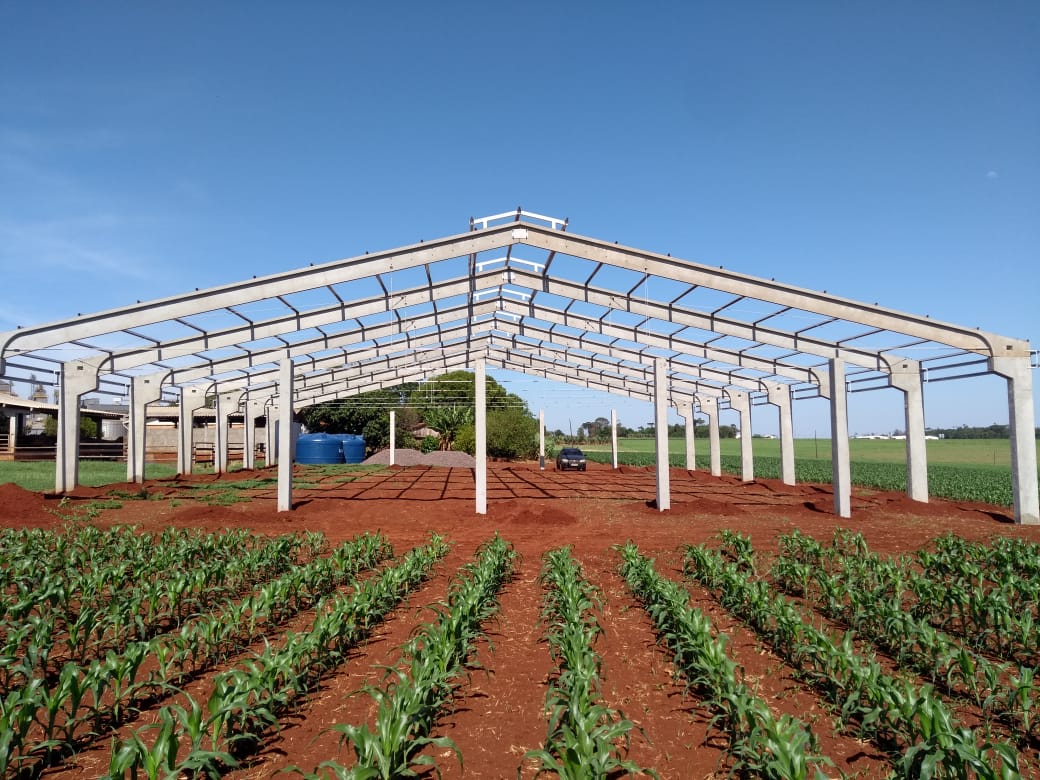 Estrutura Metálica com Viga "U" Galvanizada